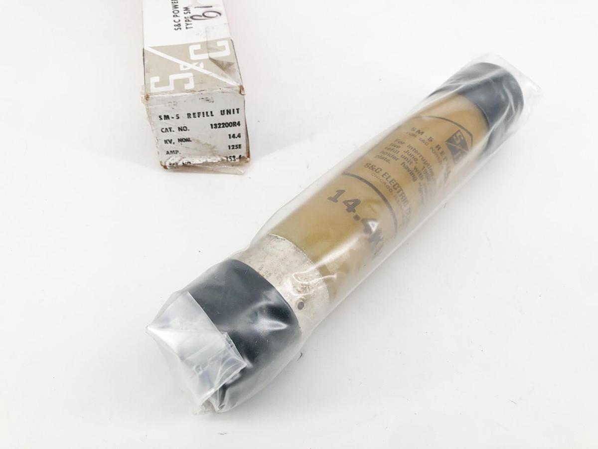 New S&C 132200R4 SM-5 Fuse Refill 14.4 kV 125E Amps