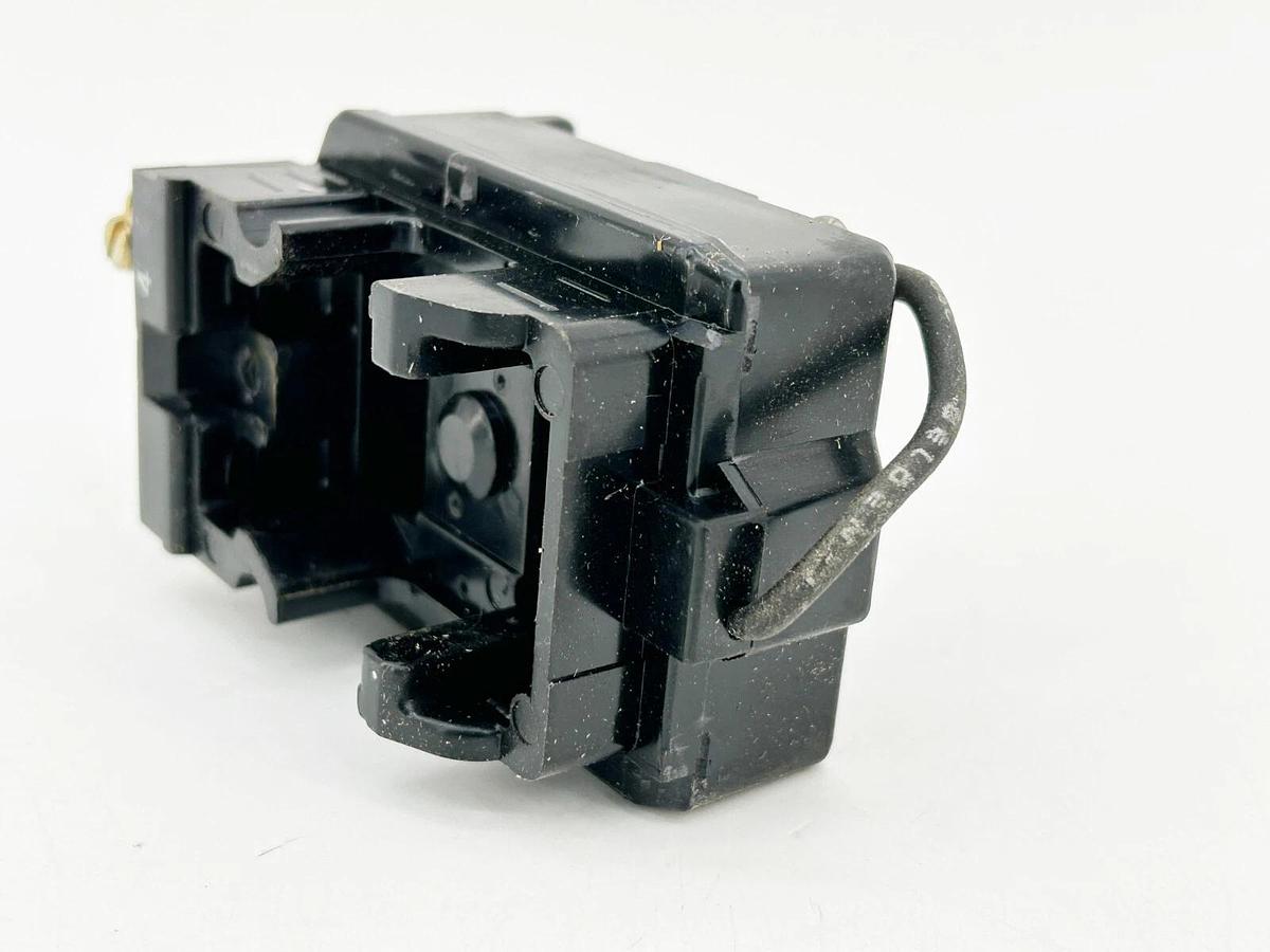 New Allen Bradley 84D721 Coil 24VDC Plastic Case