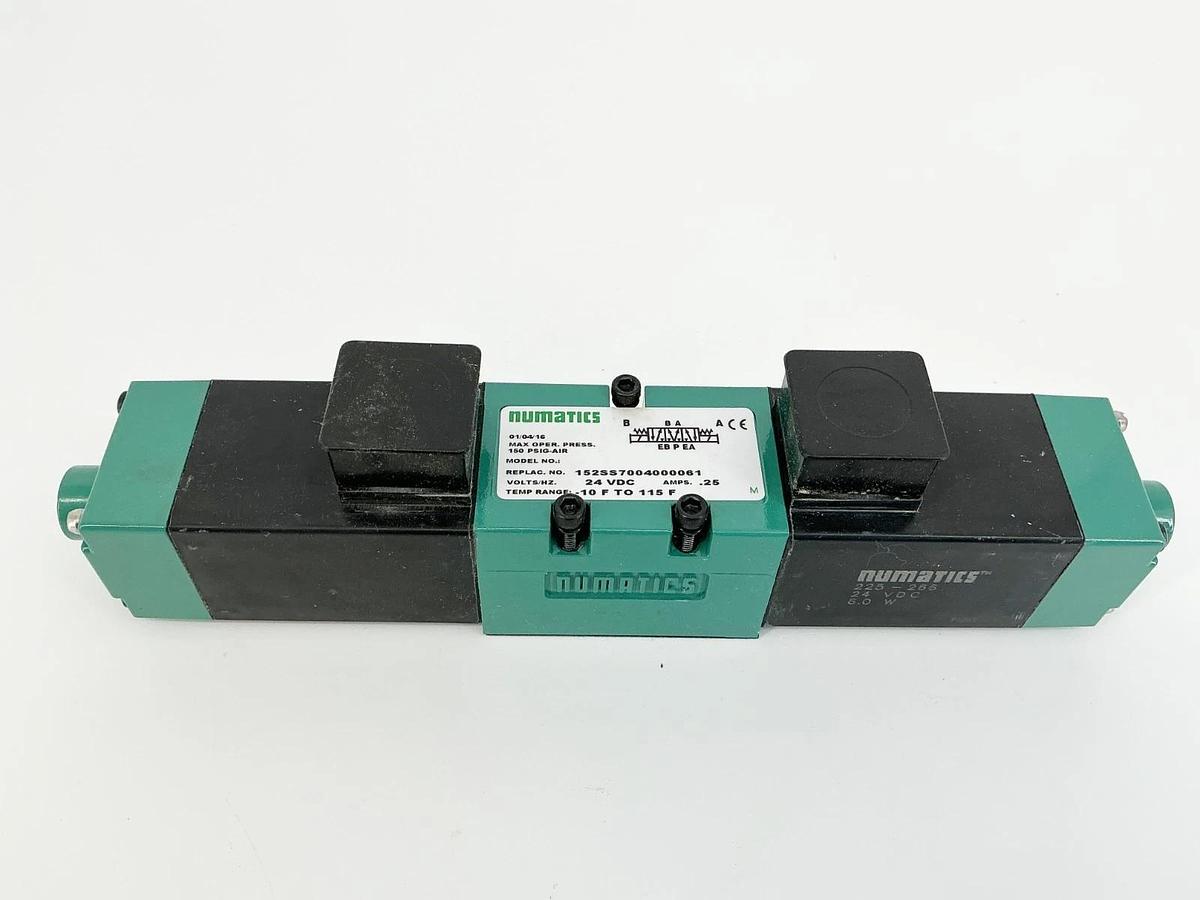 New Numatics 152SS7004000061 Solenoid Valve 24VDC 150PSIG .25A