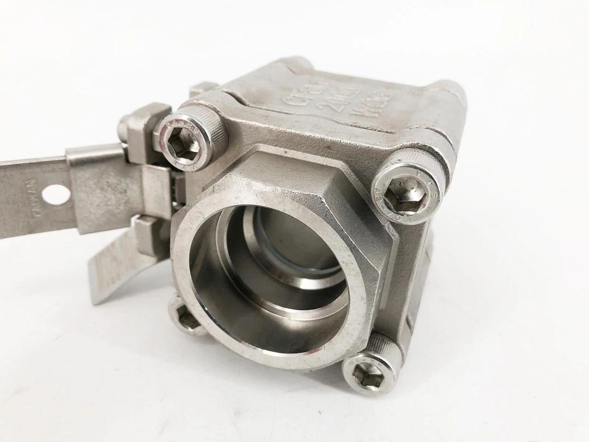 New Sesto Valves M32S-1Q-S60F-L Ball Valve 1-1/4" CF8M 2000WOG - No Box