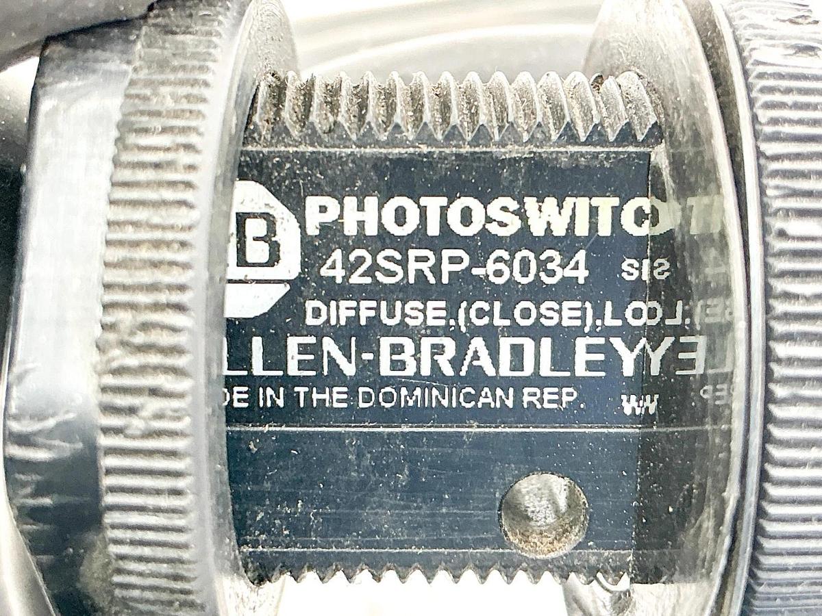Used Allen Bradley 42SRP-6034 Photoelectric Sensor 20--132VAC 1.2VA 300mA Ser.B
