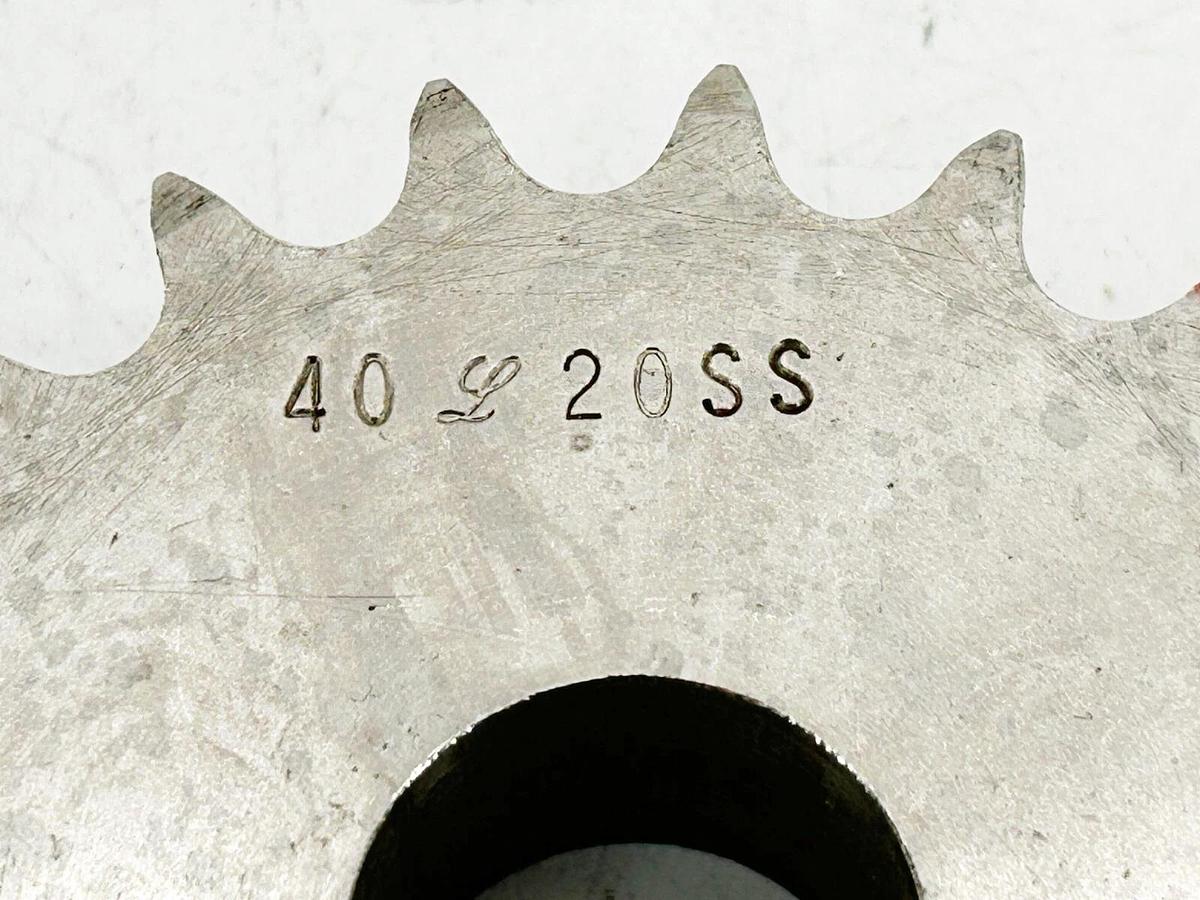 New 4020SS Stainless Steel Sprocket 20 Tooth 0.993" Bore 0.253" Keyway