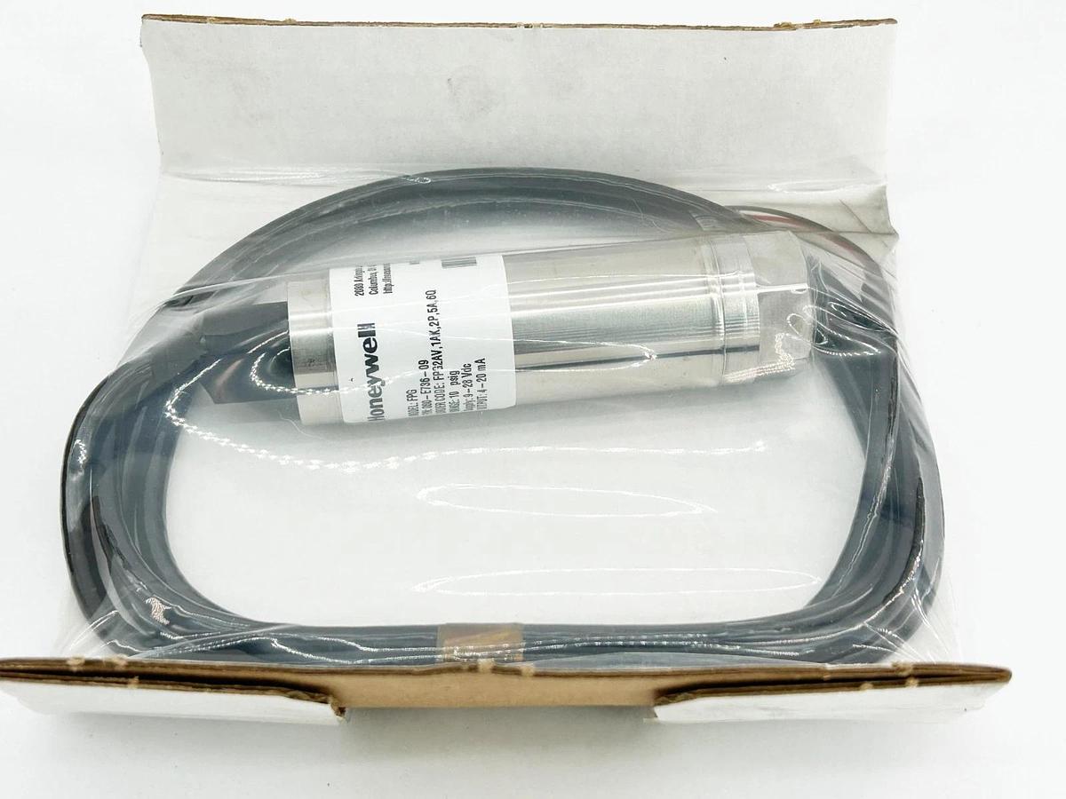 New Honeywell 060-E736-09 Model FPG Sensor 10PSIG Range 28VDC 20mA