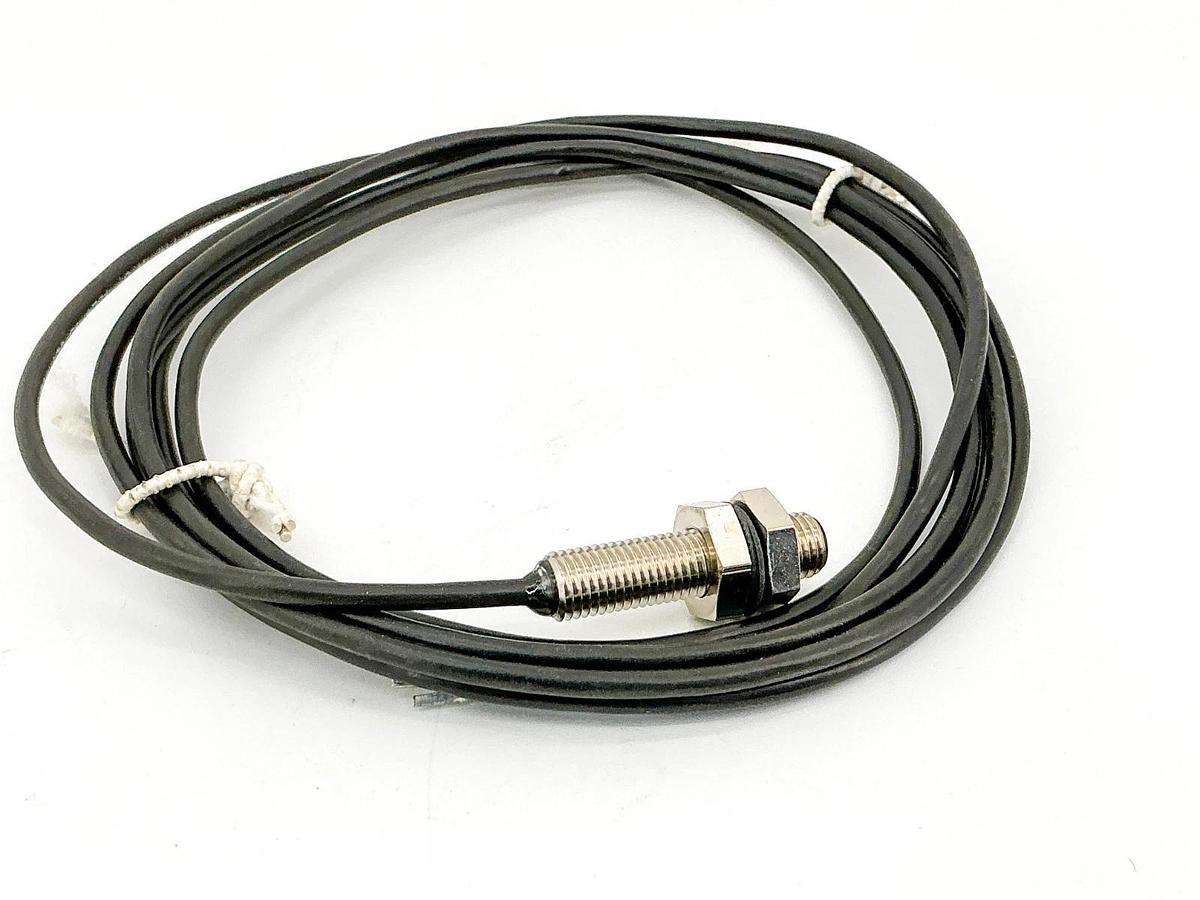 New Allen Bradley 872C-D2CP8-E2 Inductive Proximity Sensor 30VDC 200m - No Box