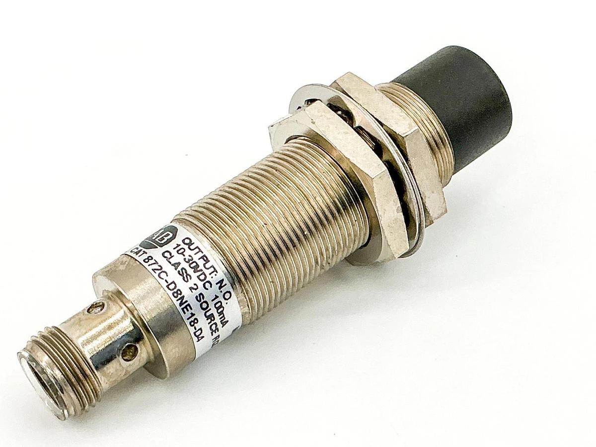 New Allen Bradley 872C-D8NE18-D4 Inductive Proximity Sensor 30VDC Ser.C - No Box