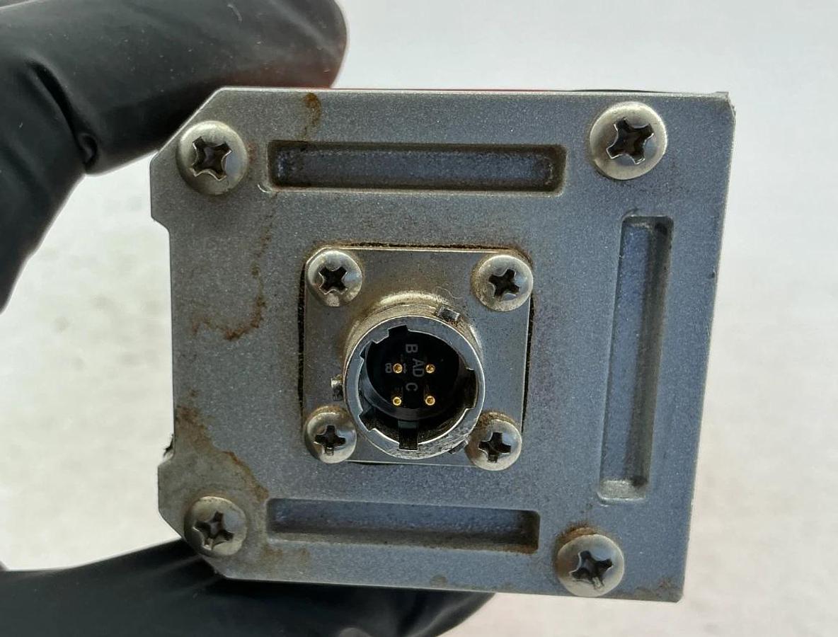 Used ScanMeg P300-E Infrared Light Sensor Emitter 4-Pin 300mm Range