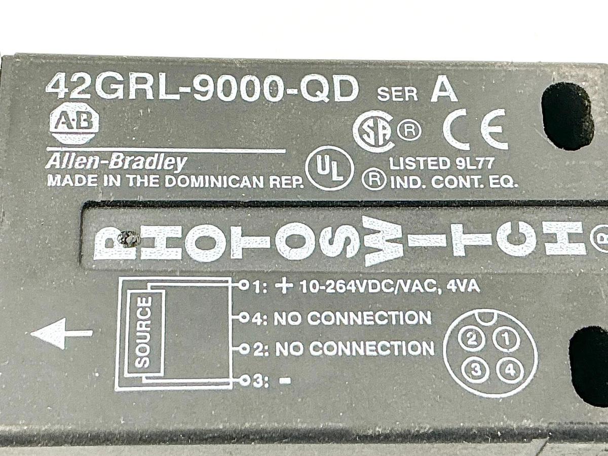 New Allen Bradley 42GRL-9000-QD Photoswitch Sensor 264V 4VA Ser.A - No Box