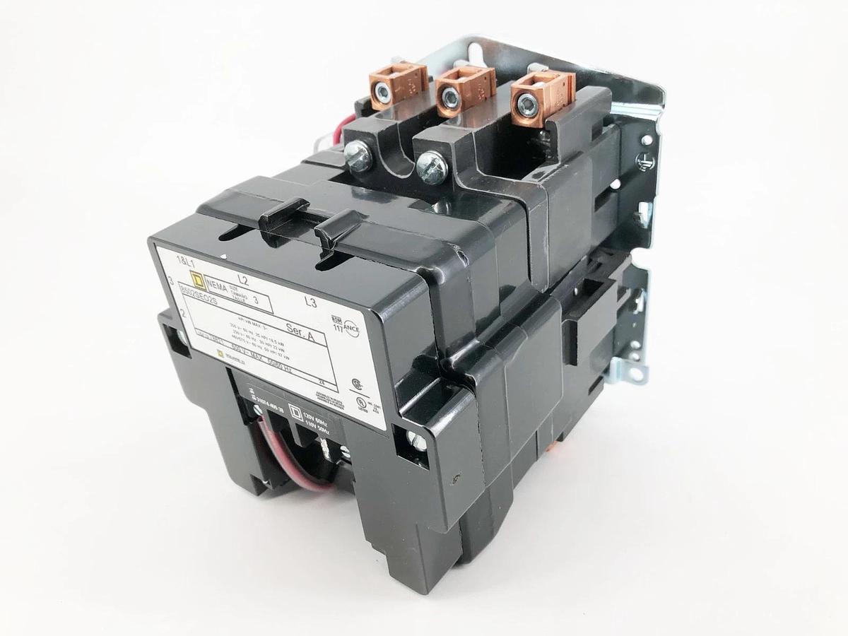 New Square D 8502SEO2V02S AC Magnetic Contactor NEMA 2 110/120V 3P 3PH