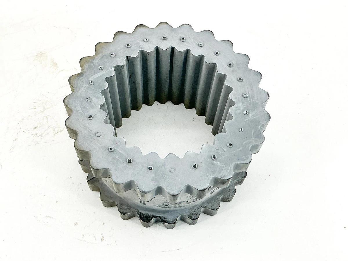 New Lot of 2 Lovejoy 7JN Coupling Sleeve 685114 36398