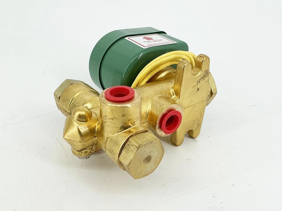 New Asco 8300D058U Solenoid Valve 60PSI 1/4" Pipe 36.2W 24VDC