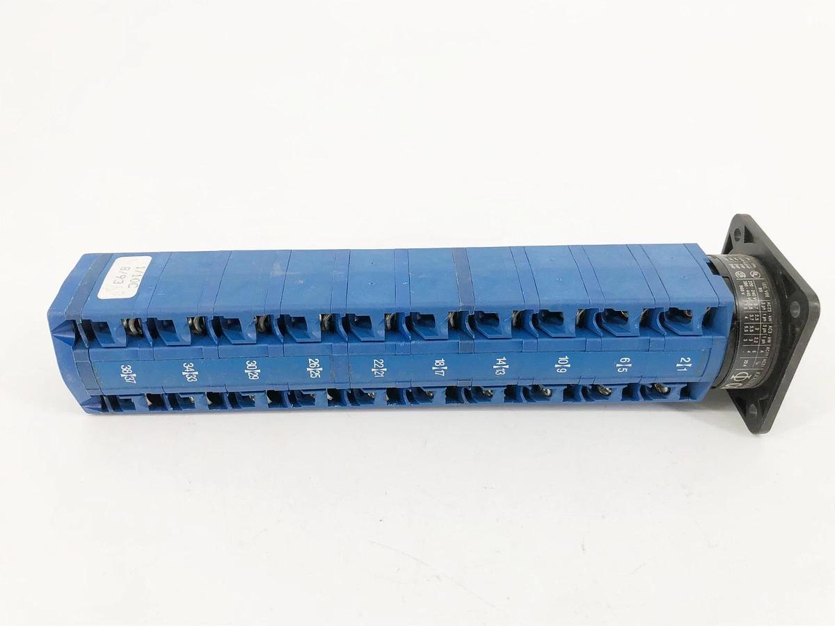New Kraus & Naimer CG9-A485 Position Selector Switch 16A 380V 12A 660V - No Box