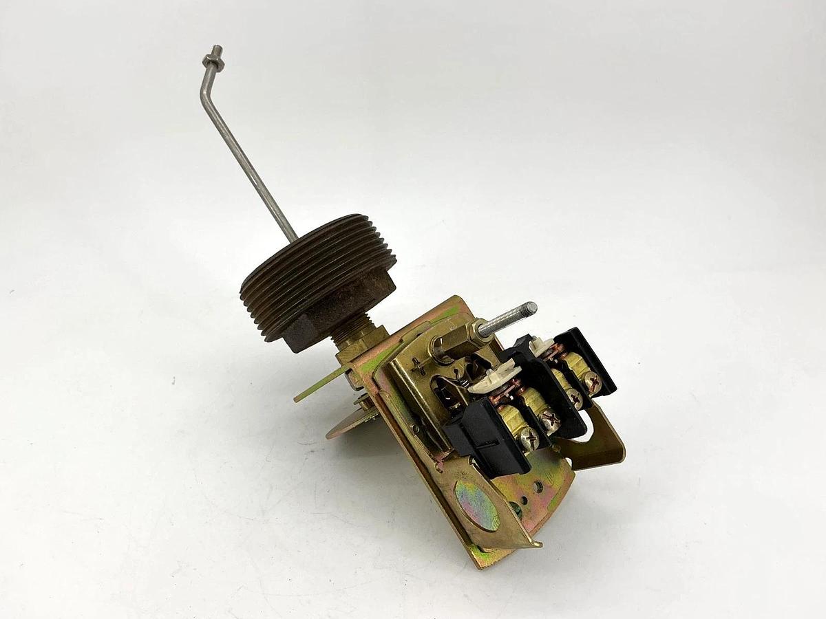 Used Square D 9037HG33 Ser A Float Switch Closed Tank 9037HG-33