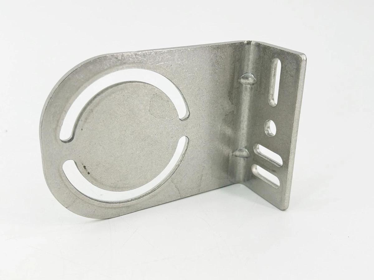 New Keyence OP-87775 Adjustable Sensor Bracket 85MM Length 18MMW M12