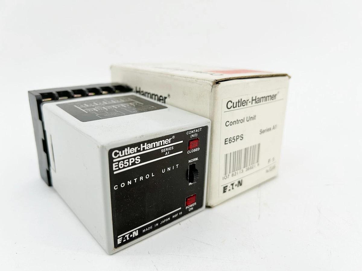 New Cutler Hammer E65PS Photoelectric Control Unit 240Vac