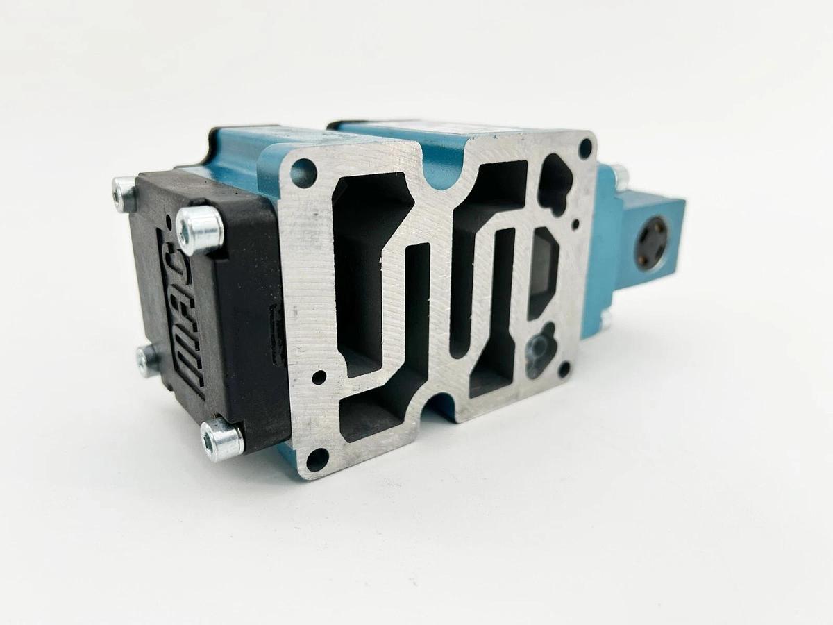 New MAC Valves 6511B-000-PM-112DA Solenoid Valve 6500 Series 120Vac 50/60Hz