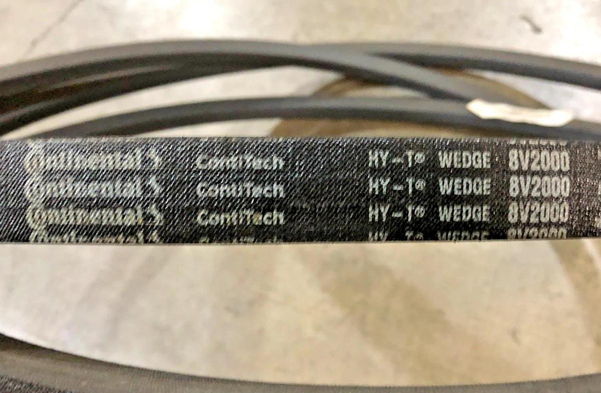 New Continental 8V2000 HY-T Wedge V-Belt -No Box