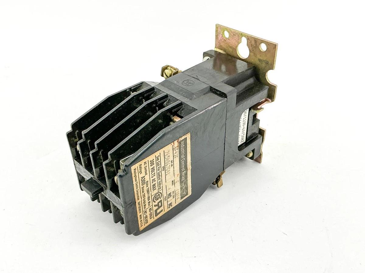 Used Westinghouse BF42F Control Relay 110/120v 50/60hZ CSHEE