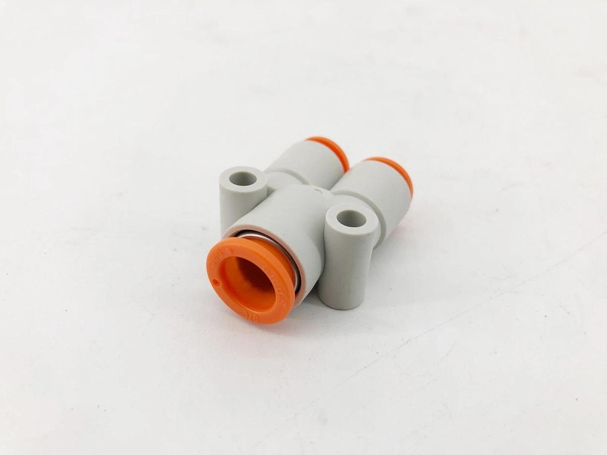 Lot of 3 New SMC KQ2U09-11A One Touch Fittings 5/16" Tube OD x 3/8" Port