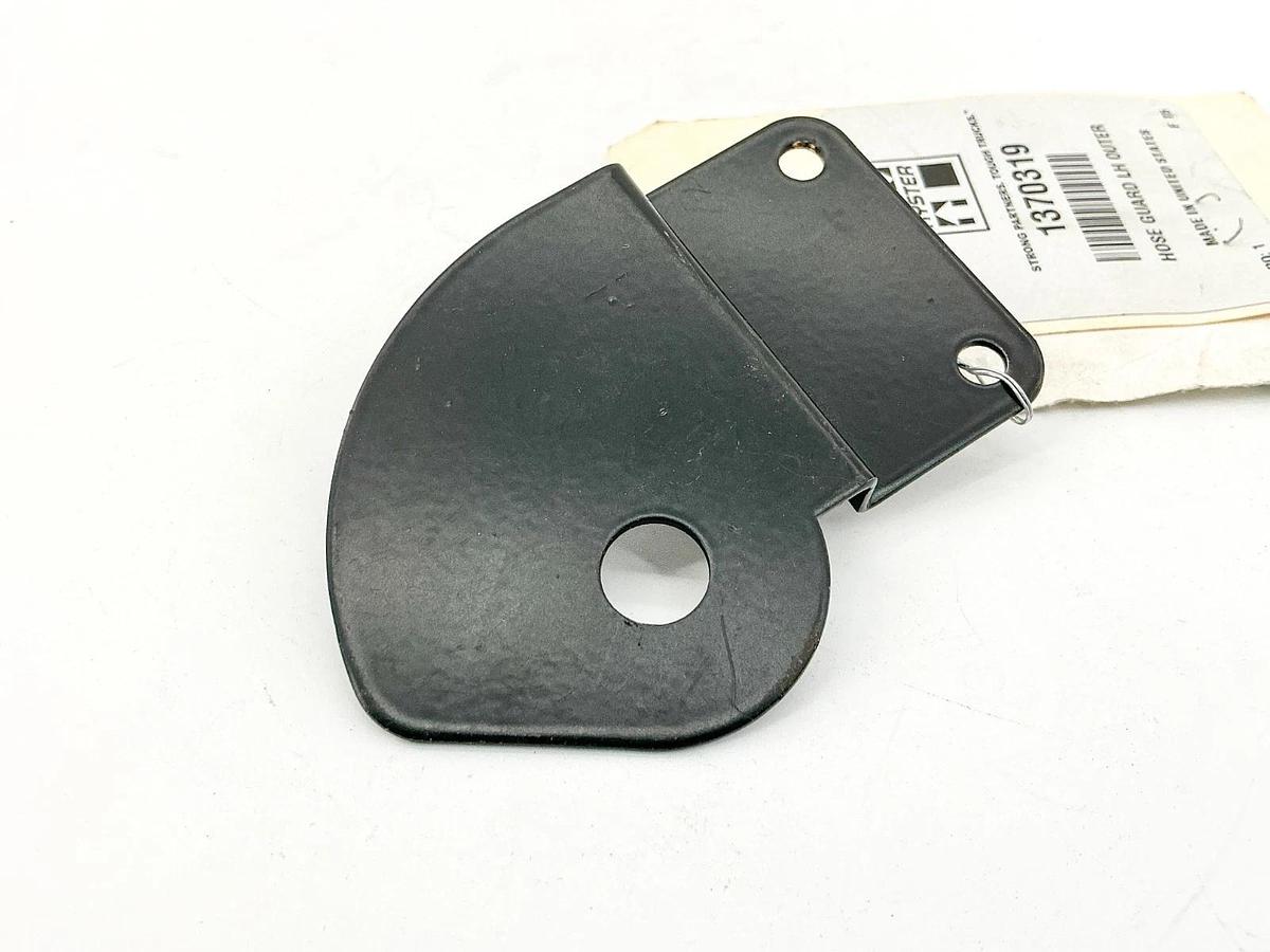 New Hyster 1370319 Outer LH Hose Guard