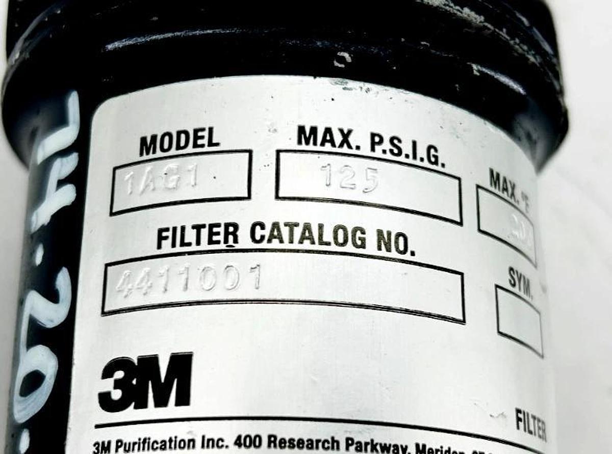 New 3M 4411001 Filter Housing Assembly Model 1AG1 3/8" NPT 125psig - No Box