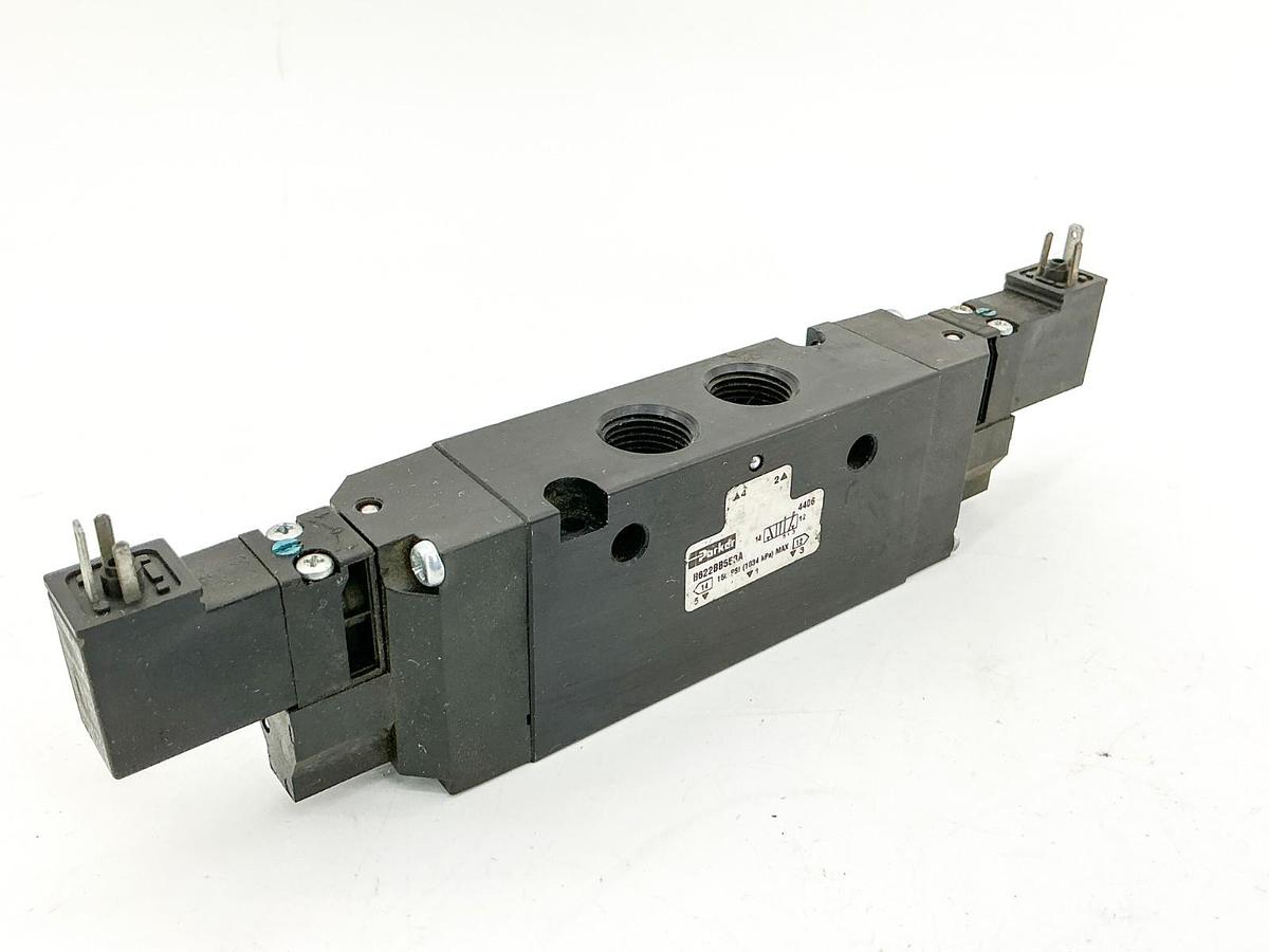 Used Parker B622BB553A Solenoid Valve 150PSI 1034kPa 115/120V 1.6VA