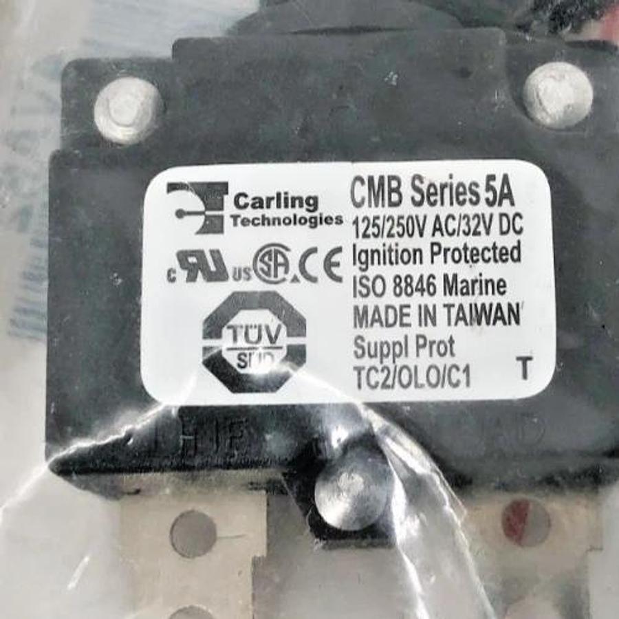 Lot of 4 New Carling CMB-053-27G3N-W-A/05-XG Circuit Breaker Push Reset 4VA62