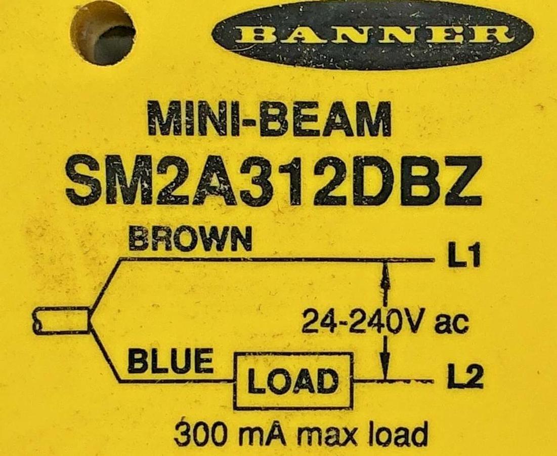 New Banner Engineering SM2A312DBZ Photoelectric Sensor 24-240VAC 26473 - No Box