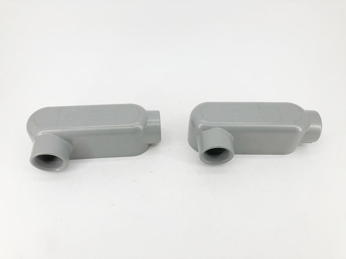 Lot of 2 New Appleton LL125-A 1-1/4" Aluminum Conduit Bodies Threaded Form 85