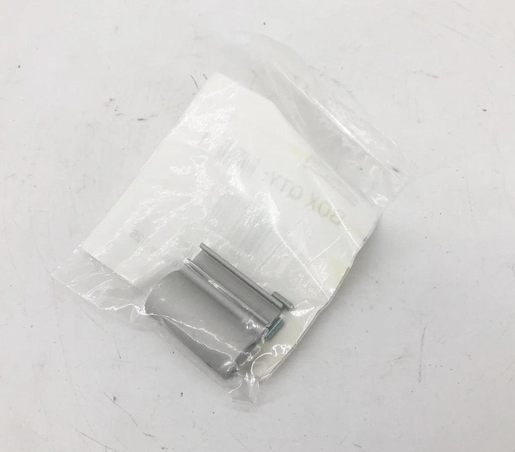 New Parker P8S-TMA07 Sensor Mount P1D-T 32-100