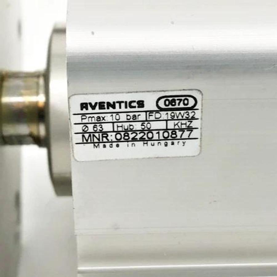 New Aventics 0822010877 Short Stroke Cylinder KHZ-DA-063-0050-M-NR - No Box