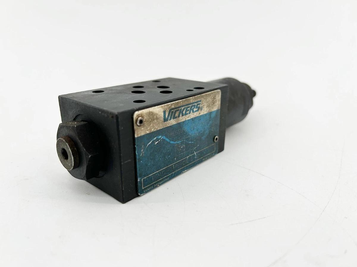 Used Vickers DGMX2-3-PP-CW-S-40 Pressure Reducing Valce Overlapped 140Bar 2000PSI