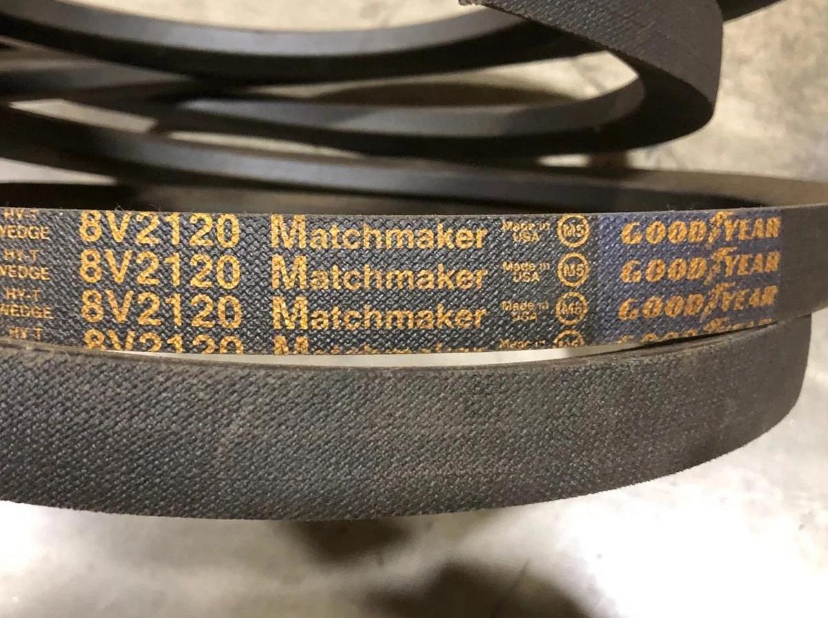 New Goodyear 8V2120 HY-T Wedge Belt - No Box