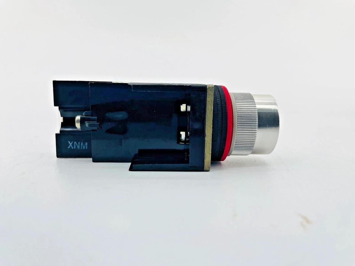 New Allen Bradley 800MR-A1AK Push Button Flush Head 1NO 1NC Green