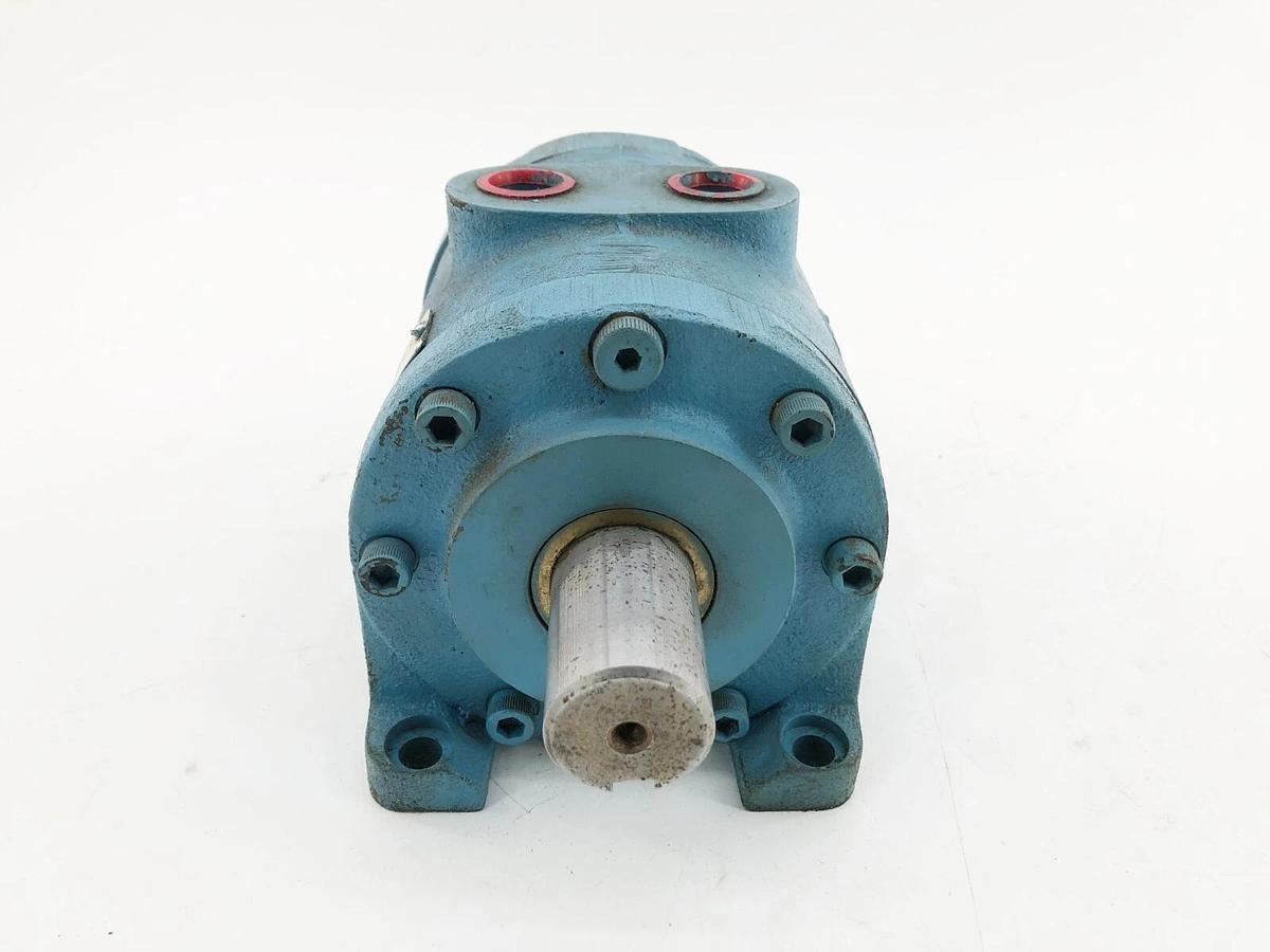 New Rotac HN 3-4 1V OIL Actuator 1000psi 1-1/4" Shaft - No Box