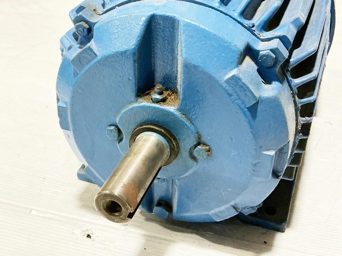 Used Reliance P18C3345C RC Electric Motor 3HP 575V 3520RPM 7.3A 182T