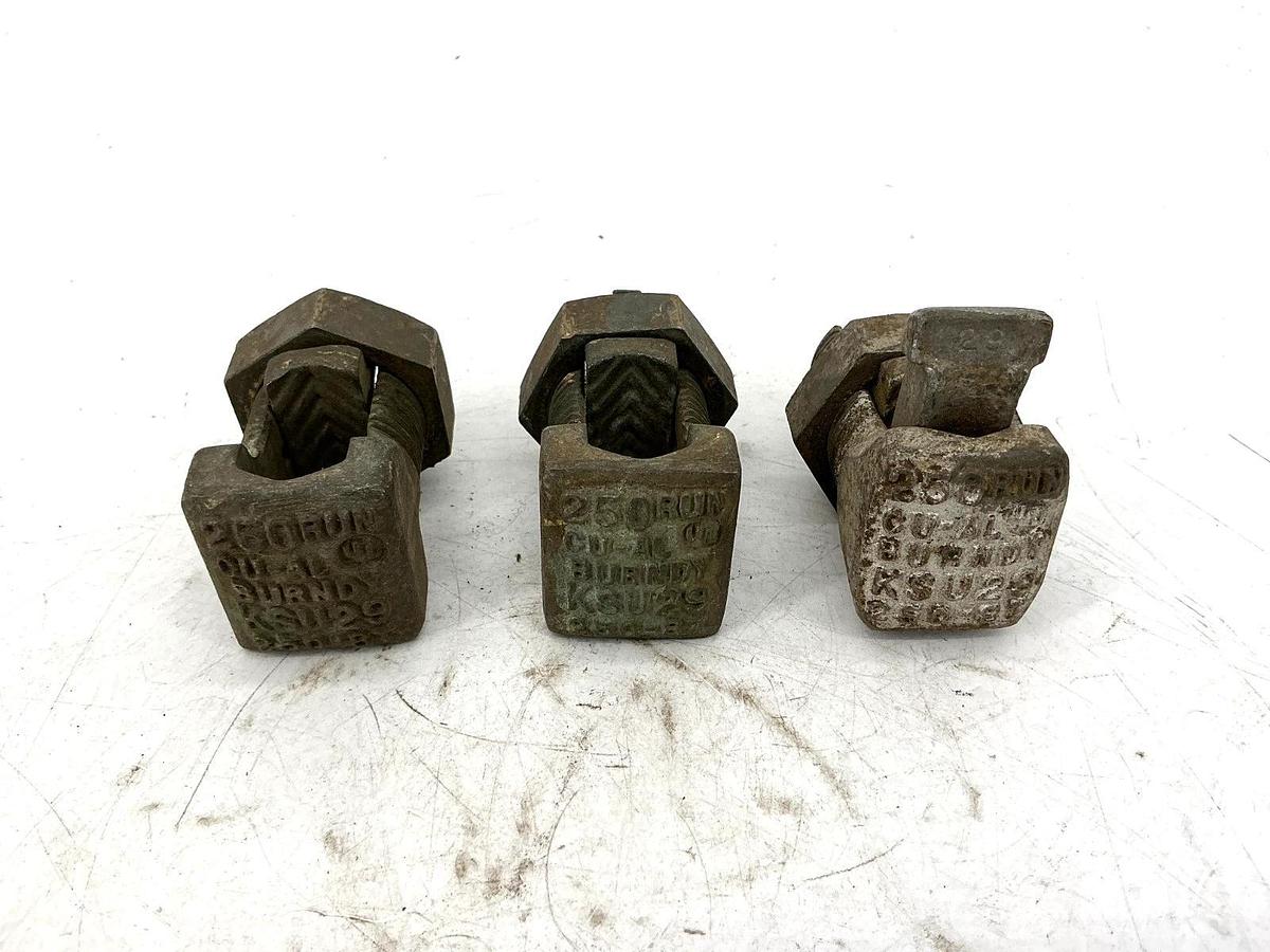 Used Lot of 3 Burndy KS29 Split Bolt Connector Copper RUN 250 250-8 TAP KS-29