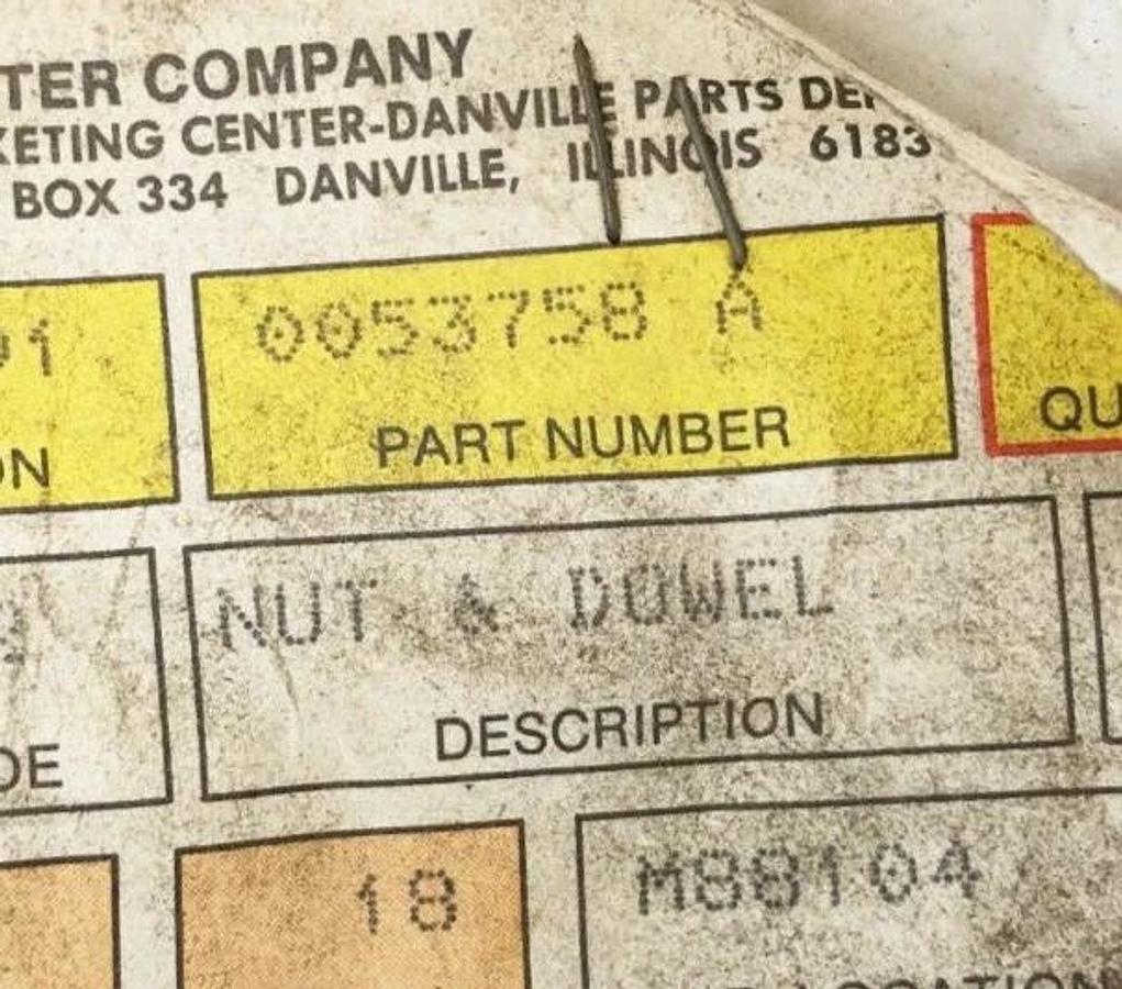 New Hyster 0053758 Nut & Dowel