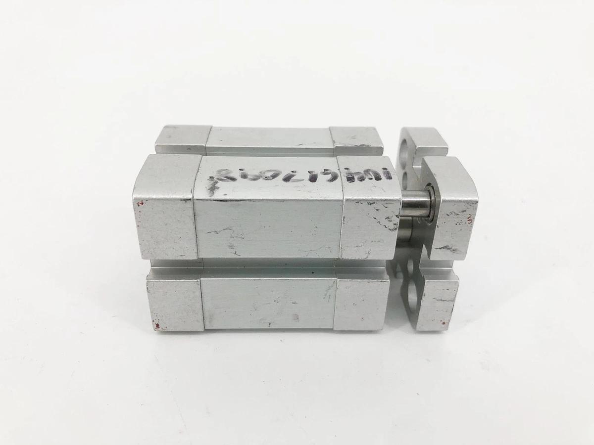New Festo ADNGF-25-15-P-A Compact Cylinder 554231 10 bar - No Box