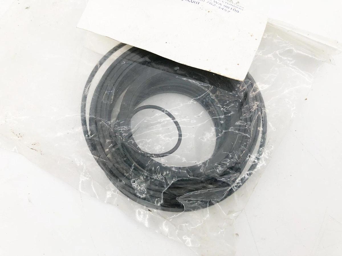 New CMC 3 1/2HSPK-4-C-7842 Seal Kit 2" Rod