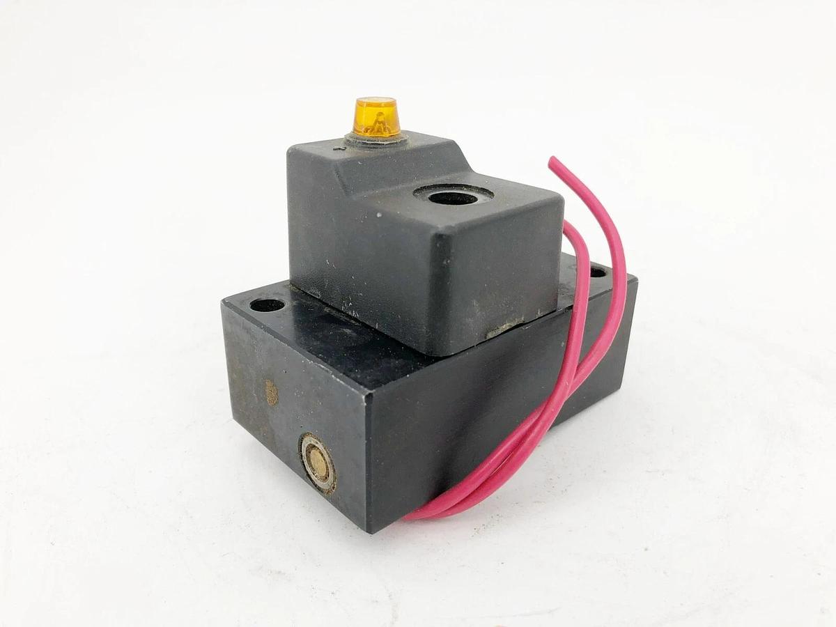 Used Parker K593-327 Coil w/ Block 110/120V 50/60Hz 6.0 Watts