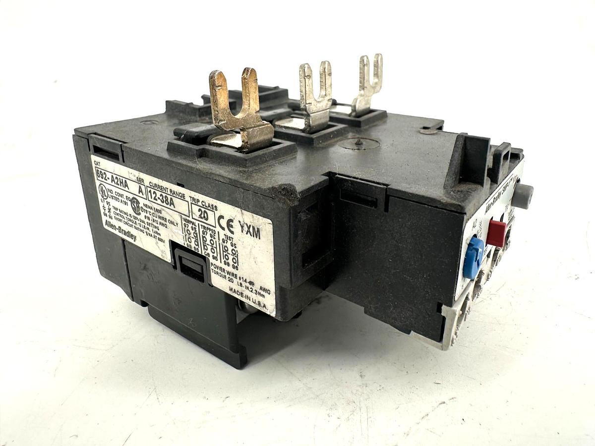 Used Allen Bradley 592-A2HA Ser A Thermal Overload Relay 12-38A Missing Reset Cover