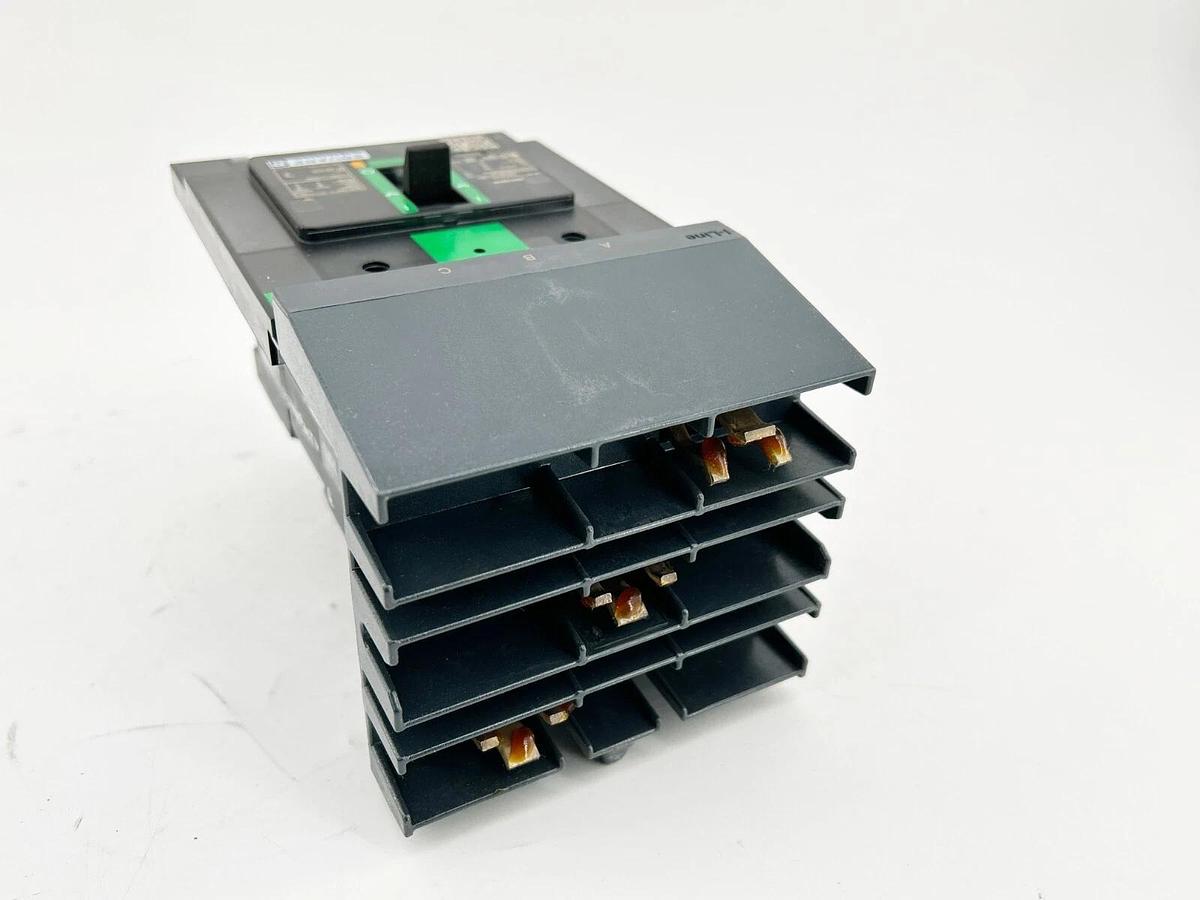 New Square D BDA36035 Circuit Breaker 35A 600V 3P 50/60Hz