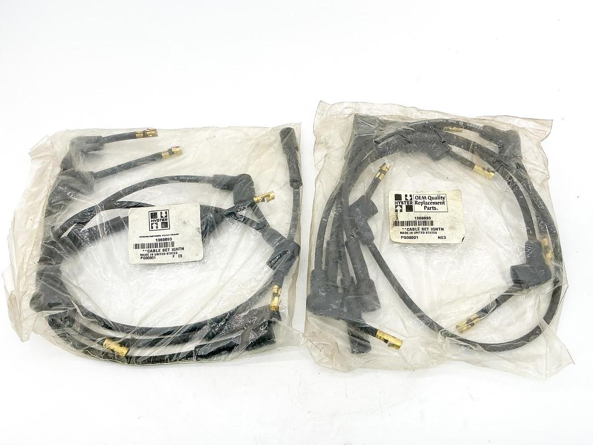 New Lot of 2 Hyster 1369893 Ignition Cable Set