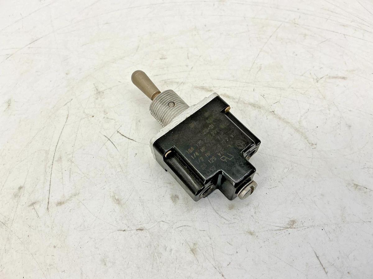 Used Microswitch MS24523-31 Toggle Switch On/Off 1/4HP 10A 277VAC 1TL1-5 MS2452331