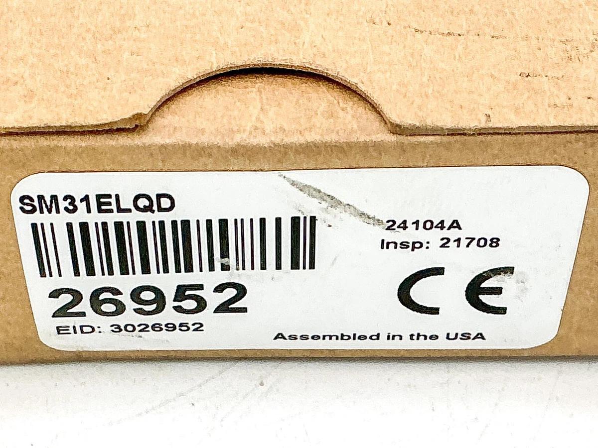 New Banner Engineering SM31ELQD Photoelectric Sensor 10-30VDC 26952