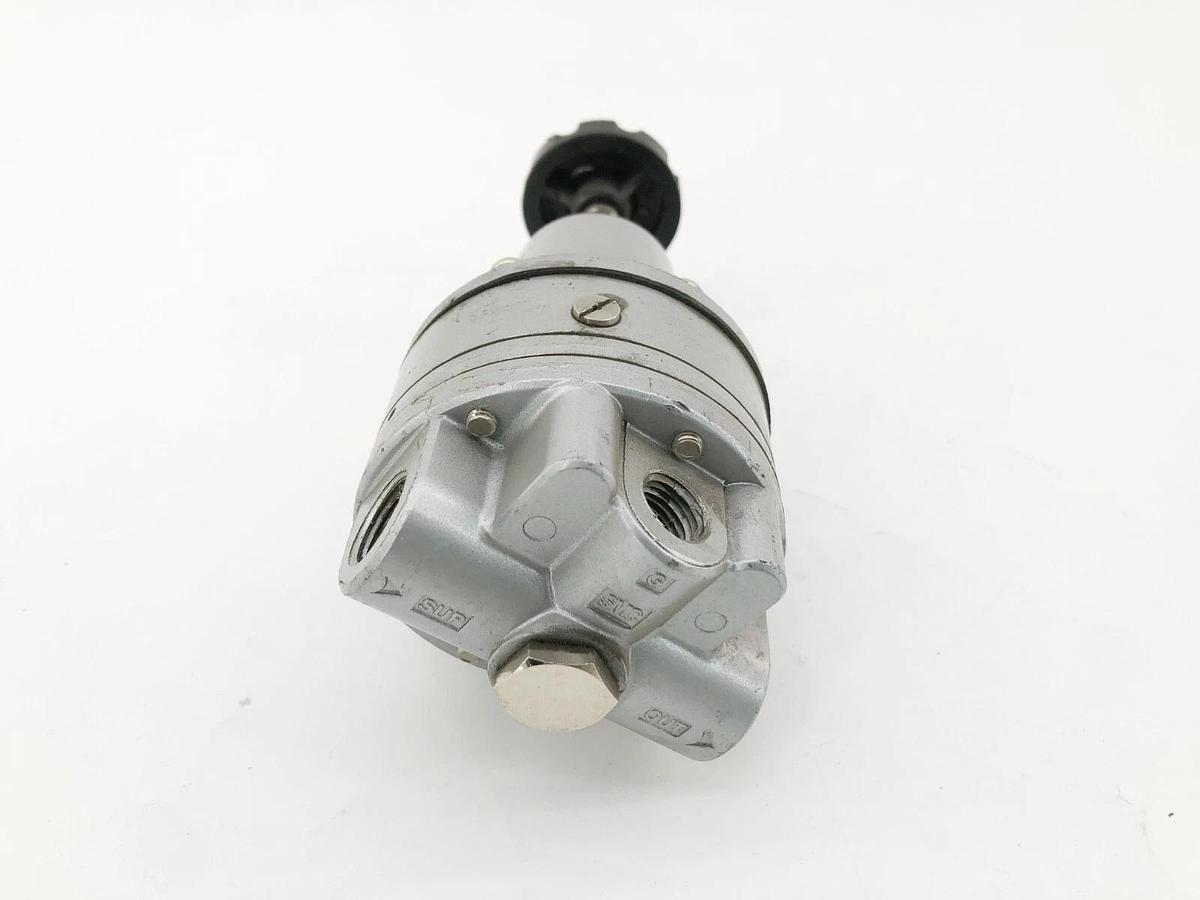 Used SMC NIR300-N03 Precision Regulator 3/8" NPT 100psi