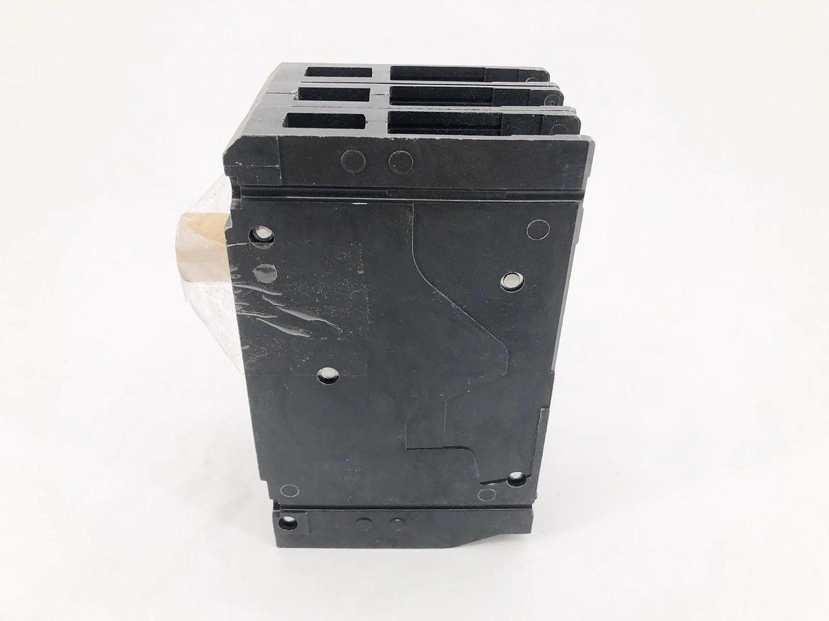 New Siemens HHED63B015A Circuit Breaker 3P 480V 15A