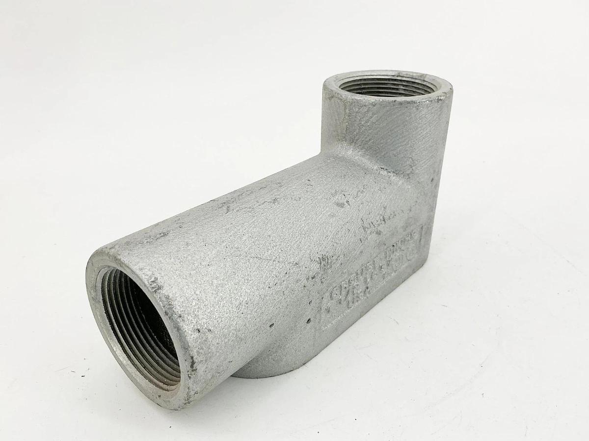New Box of 2 Crouse Hinds LB57 Conduit Body Outlet 1-1/2"