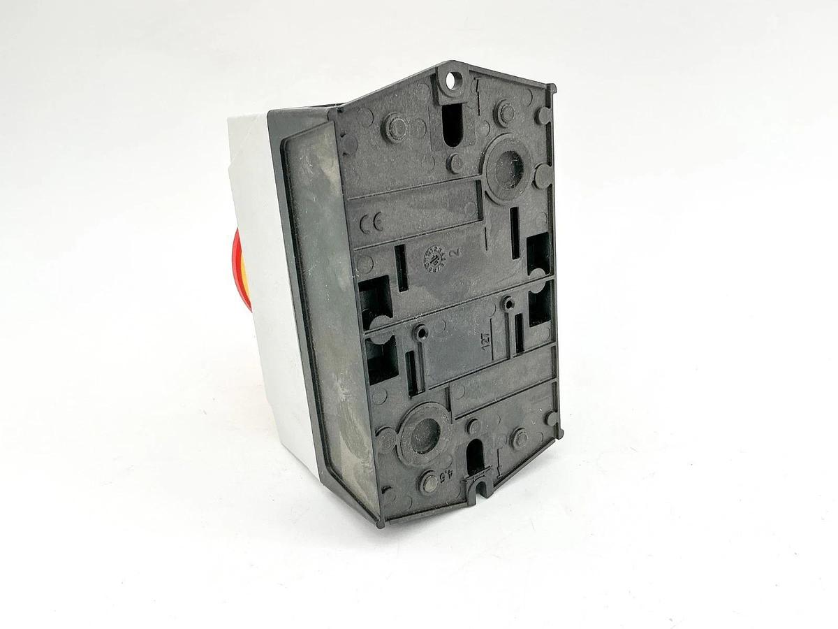 New Eaton T0-2-8900/I1/SVB Main Switch Surface Mounting