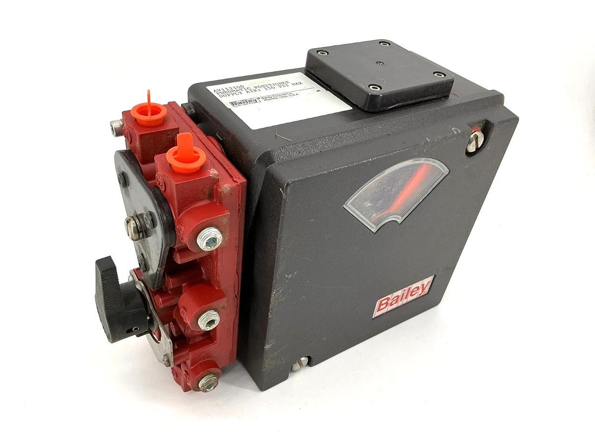 Used Bailey Controls AV112100 Pneumatic Positioner Supply Air: 150PSI Max